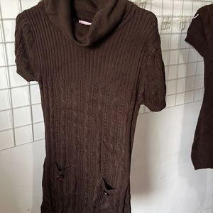 Women short sleeve sweater
